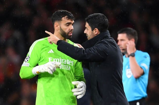 David Raya breaks silence on Mikel Arteta’s decision to drop Arsenal goalkeeper Aaron Ramsdale - Bóng Đá