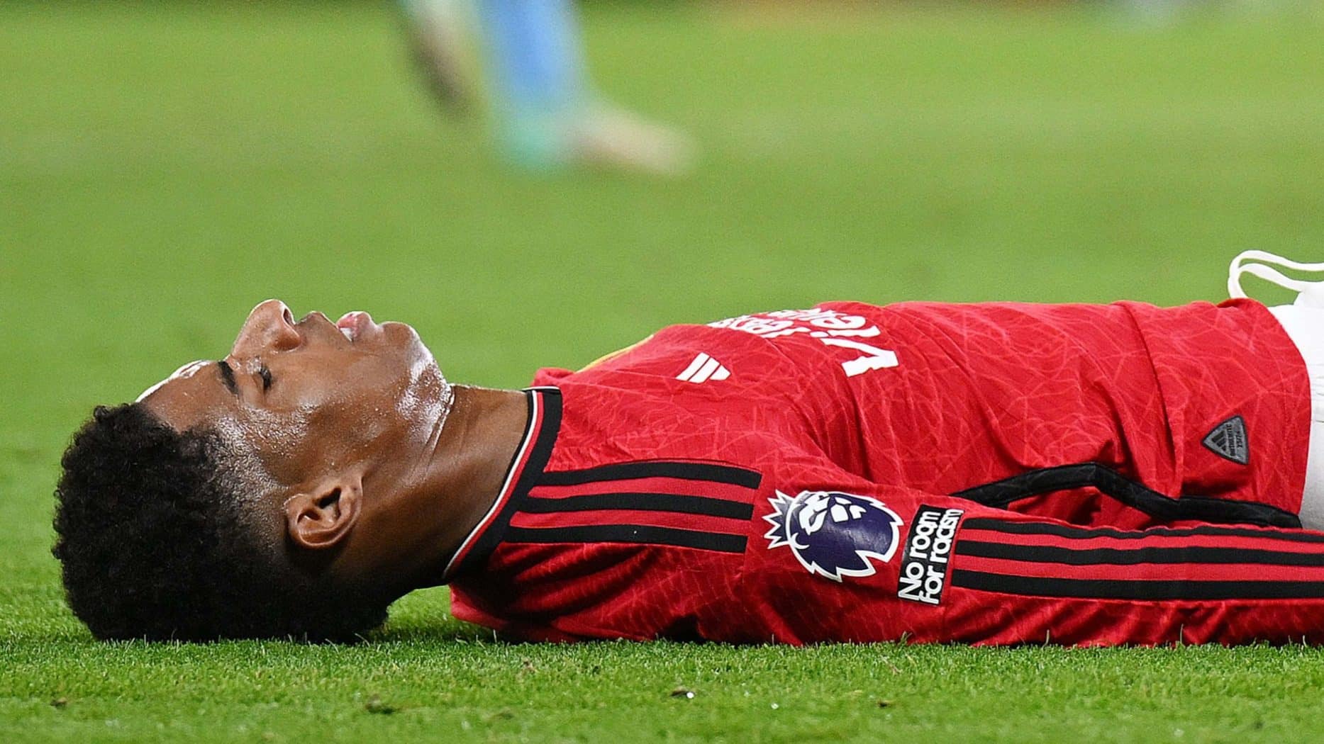 Chọc giận Ten Hag, Rashford tiệc tùng thâu đêm sau trận thua của MU - Bóng Đá