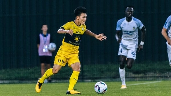 HAGL; Quang Hải lập hattrick bàn thắng - Bóng Đá