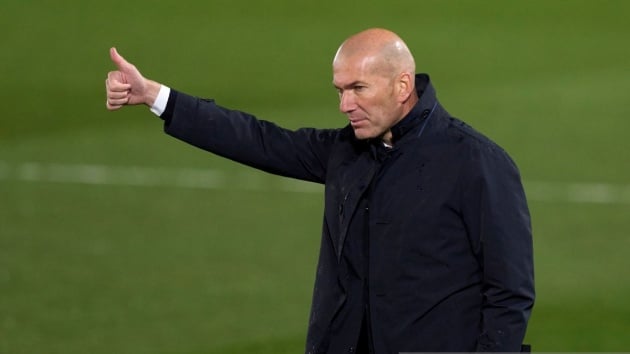 Không vô địch C1, Zidane vẫn tại vị ở Real vì 1 điều - Bóng Đá