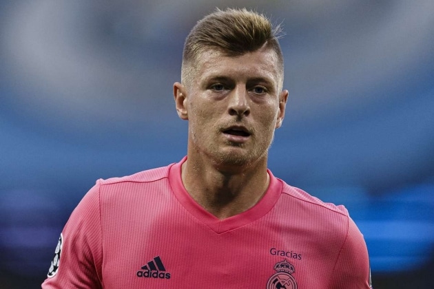 Toni Kroos ha dado resultado positivo en el test de COVID-19 - Bóng Đá