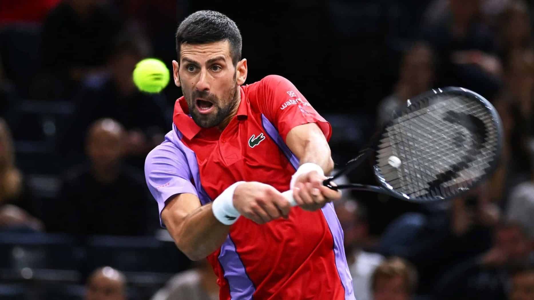 Djokovic thắng tới 82% điểm bóng một ở trận gặp Etcheverry tại sân Trung tâm Accor Arena hôm 1/11. Ảnh: ATP